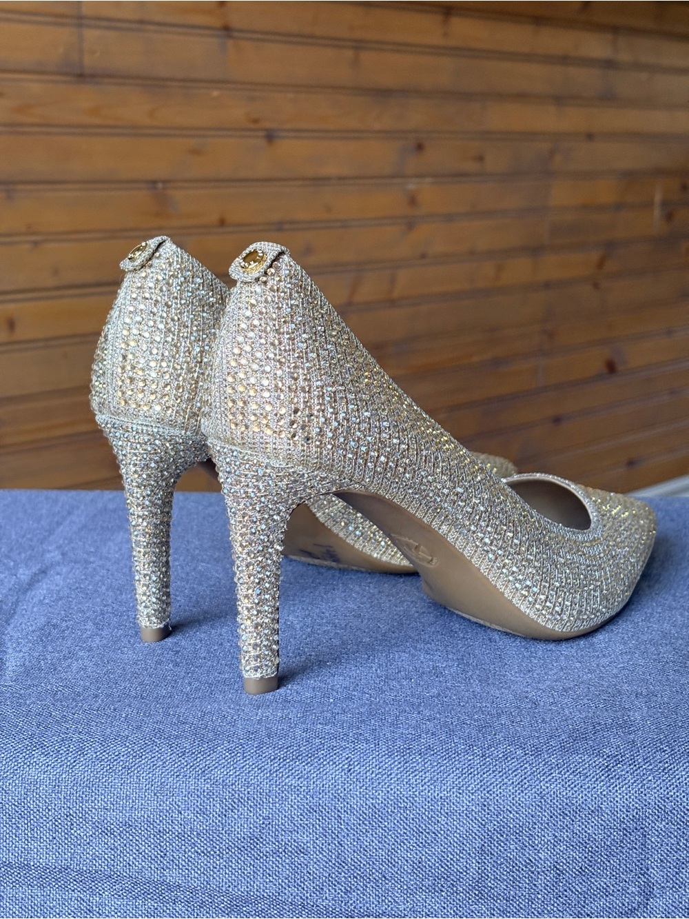 Michael Kors Dorothy Flex Pump Pole Gold Size 8 - Picture 8 of 14